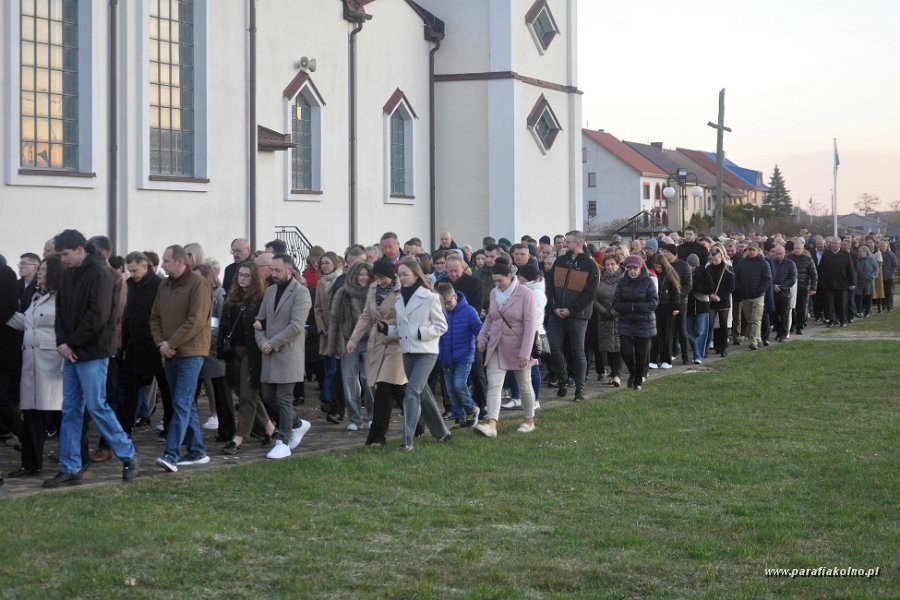 21 Procesja rezurekcyjna.jpg